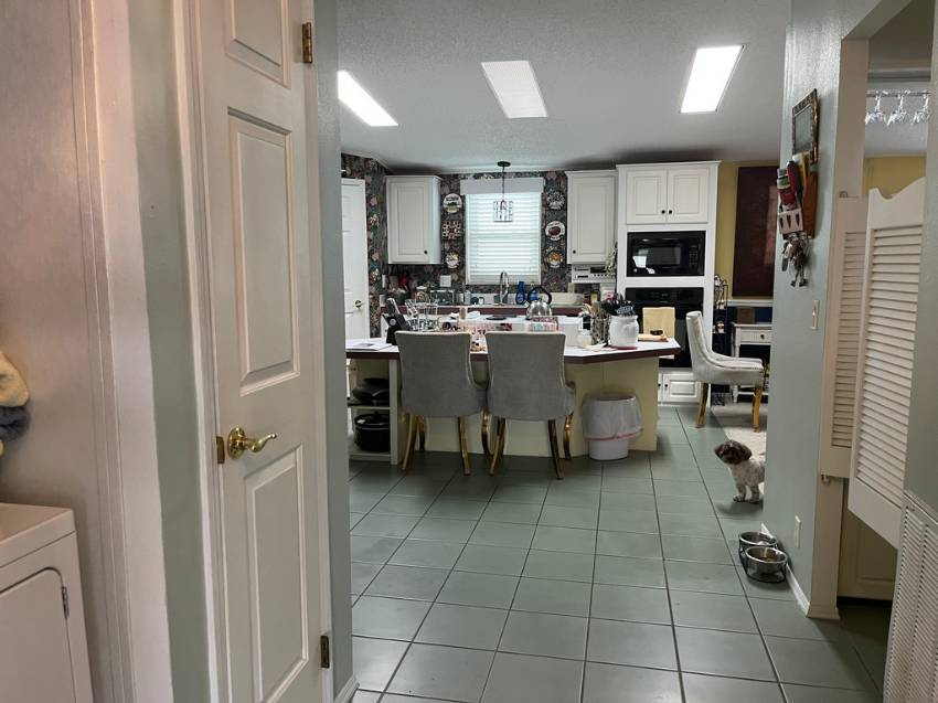 1284 Las Brisas Lane a Winter Haven, FL Mobile or Manufactured Home for Sale